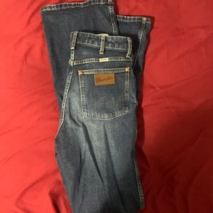 Wrangler Women's Boot Cut Jeans in Dark Blue Denim
